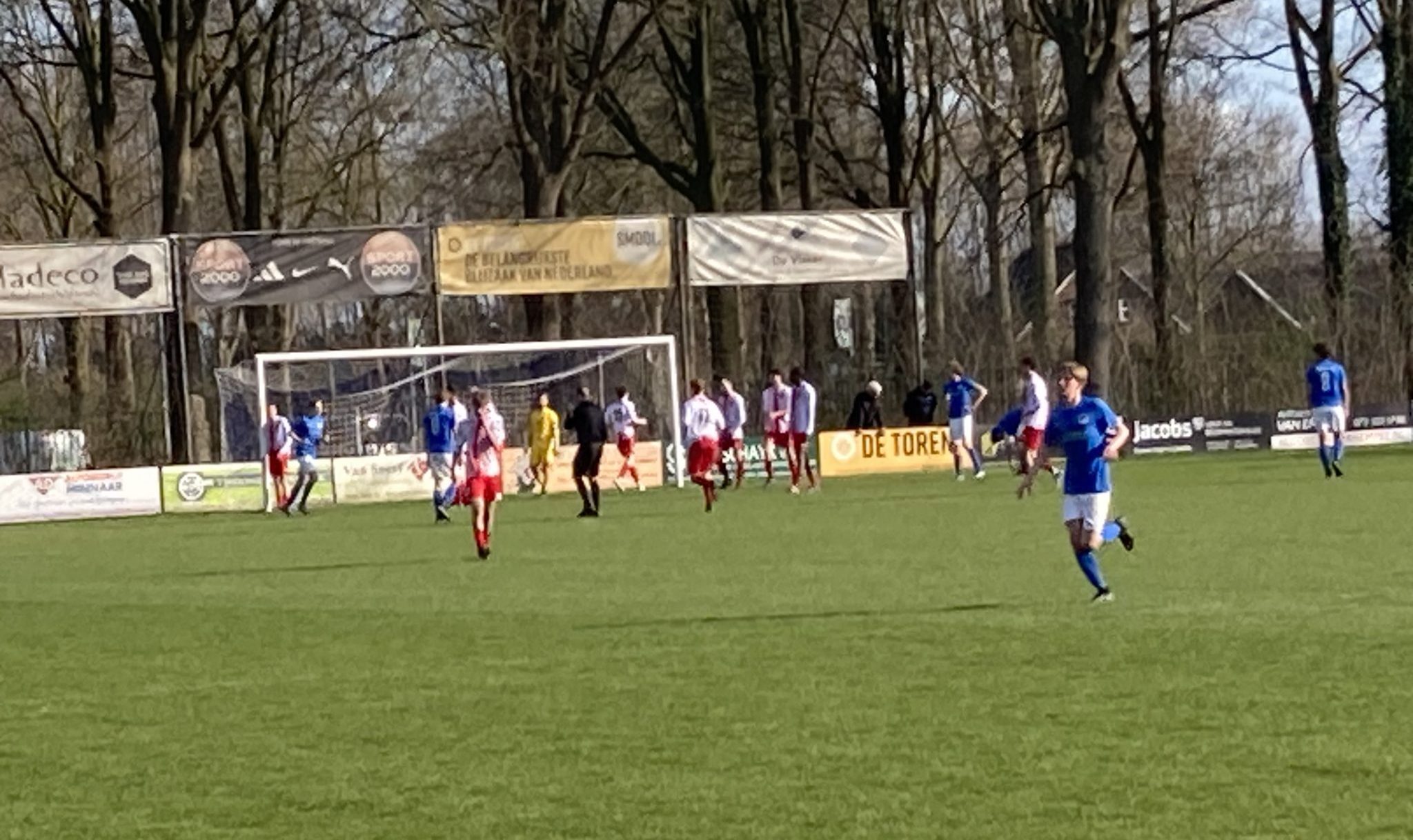 BMC boekt overtuigende eerste zege